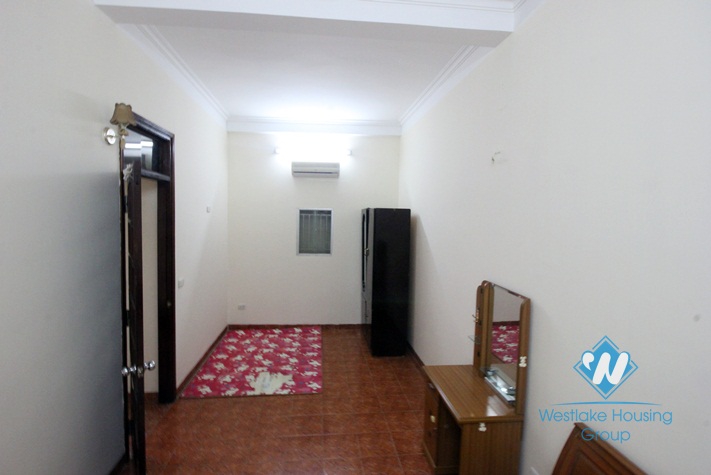 4 bedroom house for rent in Dao Tan, Ba Dinh